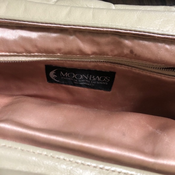 ‼️SOLD 1980’s Patricia Smith Moon Bag Needlepoint Hand Painted Lacquer Floral - Picture 9 of 10